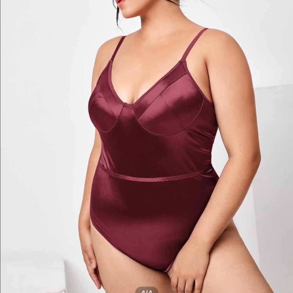 2pc bundle. Shein bodysuit & Avidlove babydoll